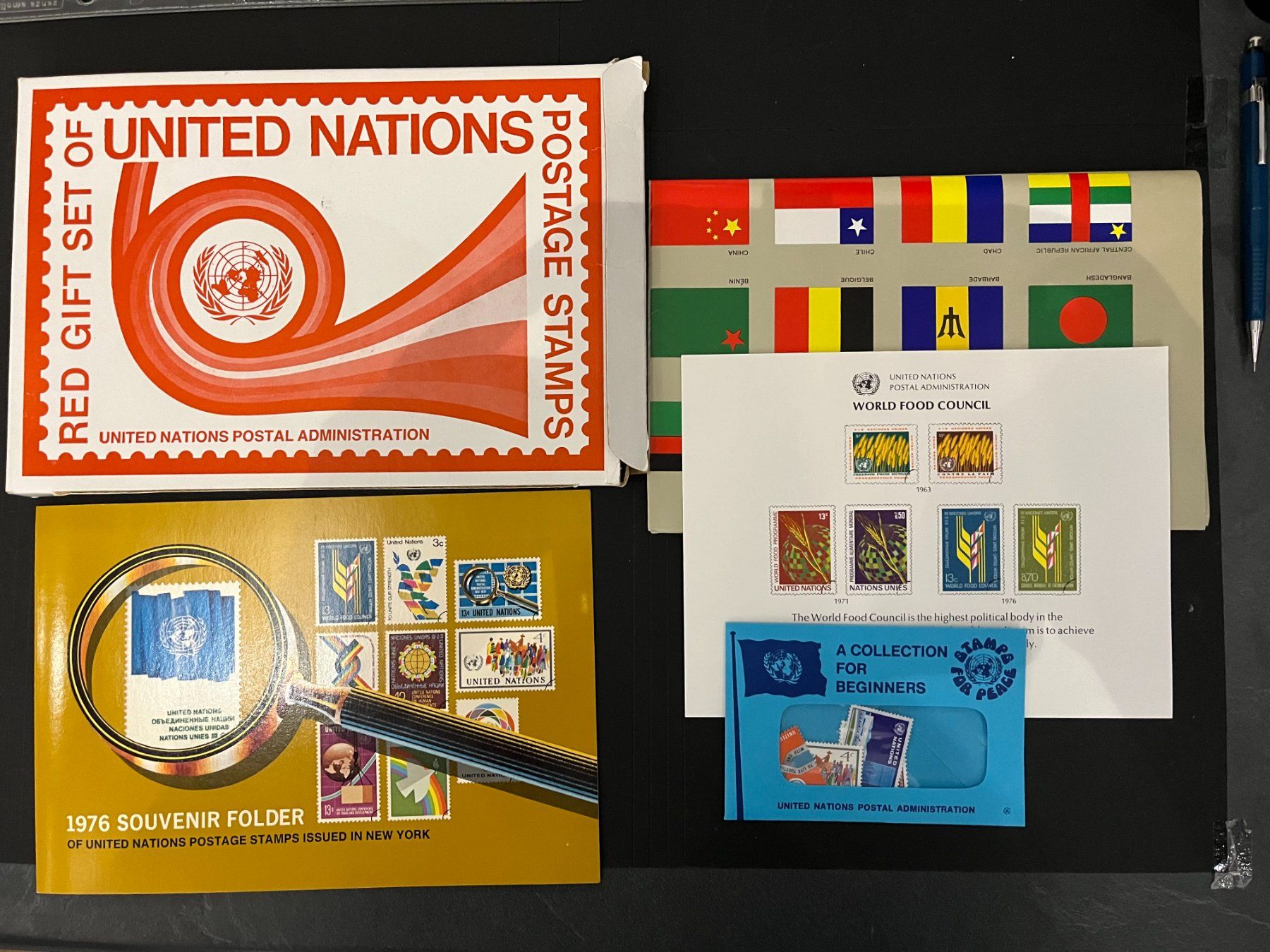 Alle Briefmarken: Briefmarken Schachtel mit 3 Geschenk-Kartons + ca.80 FDC`s – Gebraucht aus Mumpf von dadaboygugulini 4