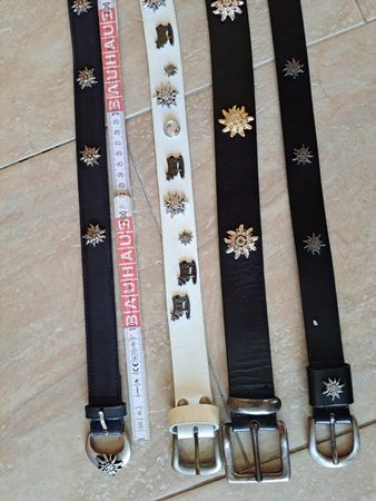 4er Set Trachten Ledergürtel mit Edelweiss Applikationen