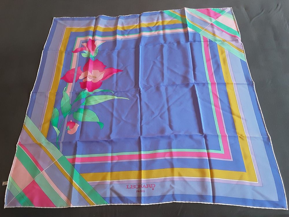 Foulard Carré Vintage LEONARD En Soie 100% - Motif Floral Multicolore - Italie
