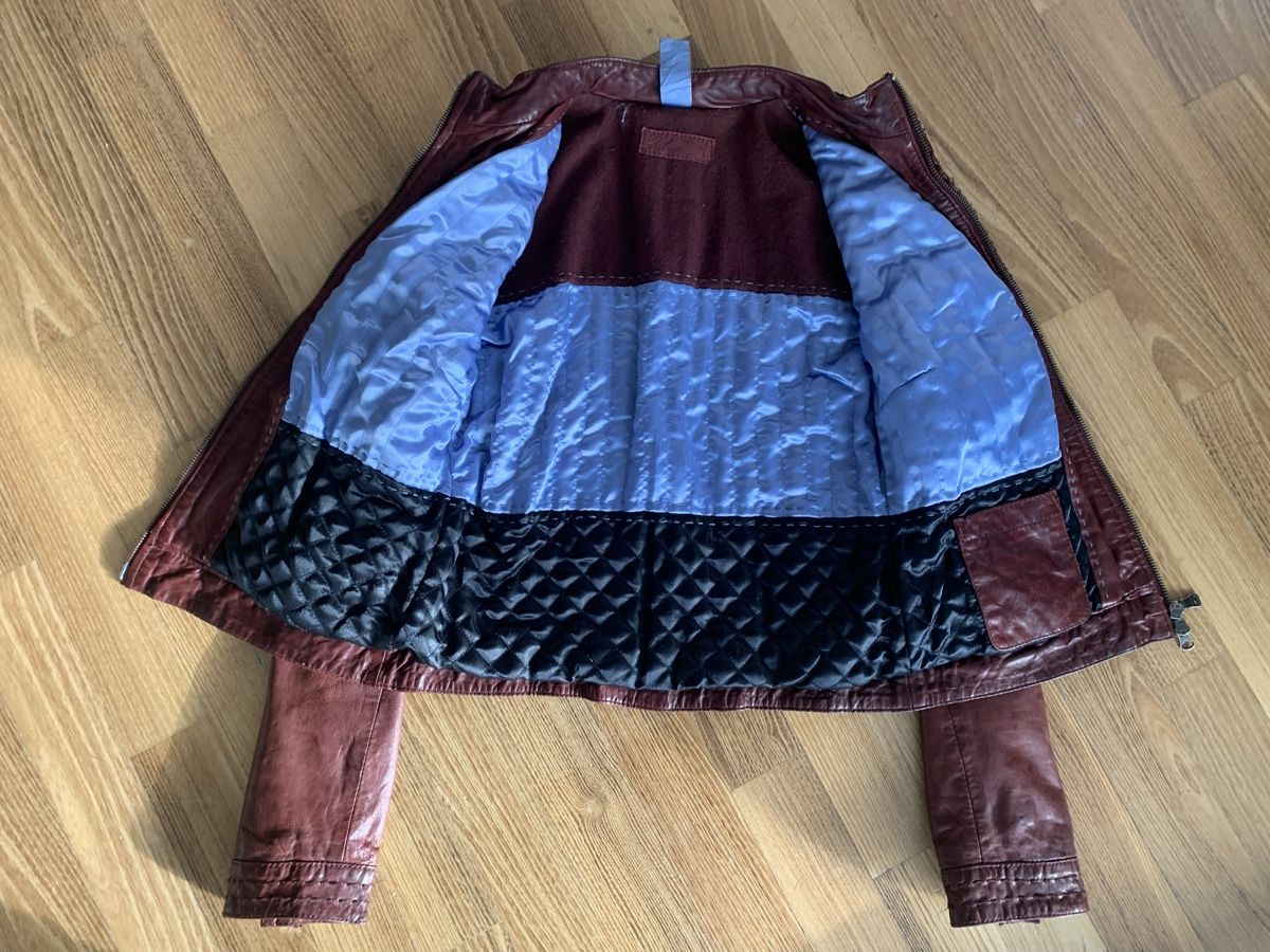 Jacken: Lederjacke Grösse M Damenlederjacke Braun – Gebraucht aus Ostermundigen von des_t9vv 6