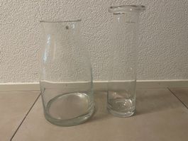 2 schöne Glas Vasen