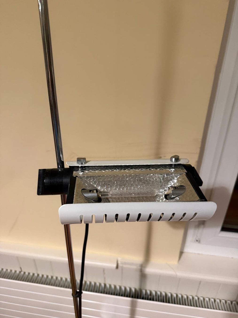 Oluce Lampen: Designer Stehlampe Joe Colombo Oluce 626 Halogen – Gebraucht aus Lichtensteig von Polsterwerk 3