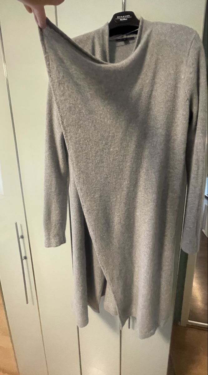 Comma Giacche: Comma Kaschmir Cardigan L – Nuovo (secondo la descrizione) da Dübendorf venduto da olh_rs5r 1