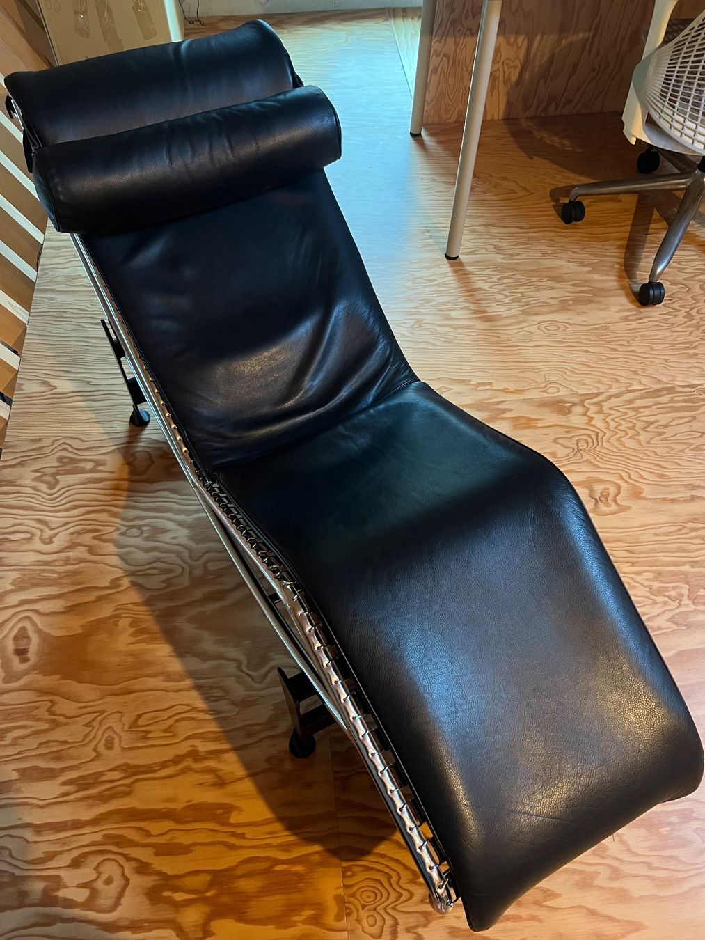 Le Corbusier Sedie a sdraio: Corbusier Chaise Longue Original – Usato da Le Châble VS venduto da jud_syz2 1