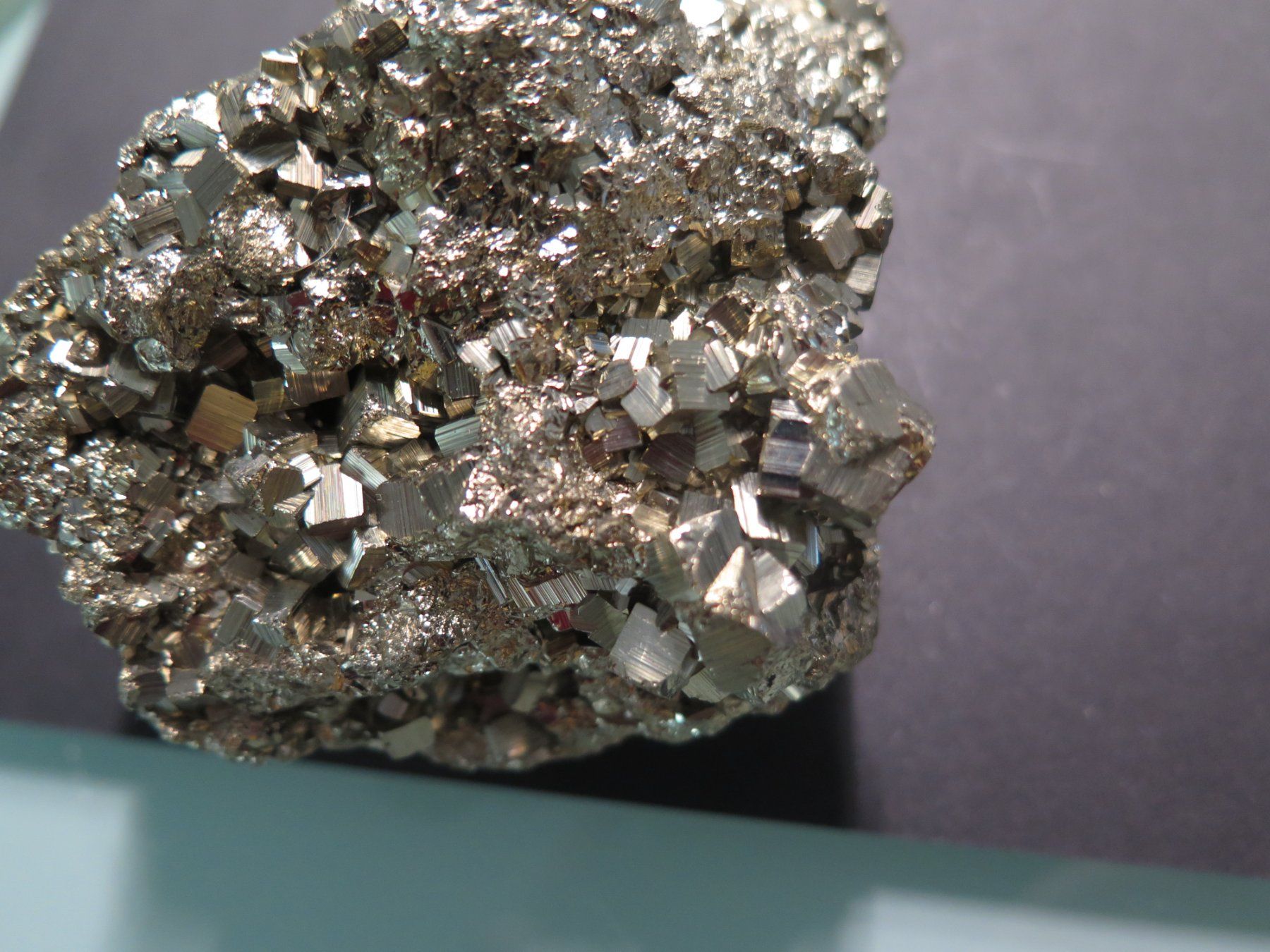 Minerali & Pietre curative: Hochglänzender Pyrit von Peru, ca. 521 gr. – Usato da Schaffhausen venduto da Yamakana51L8736OQ8 2