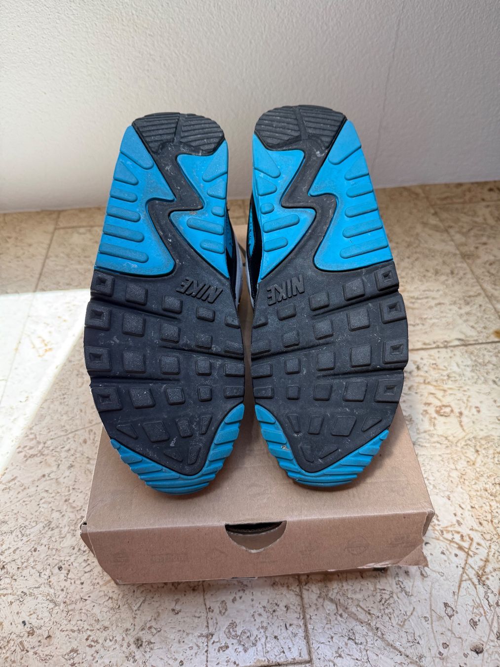 Nike Herrenschuhe: Nike Air Max 90 "Laser Blue" – Gebraucht aus Worb von le_castor 6