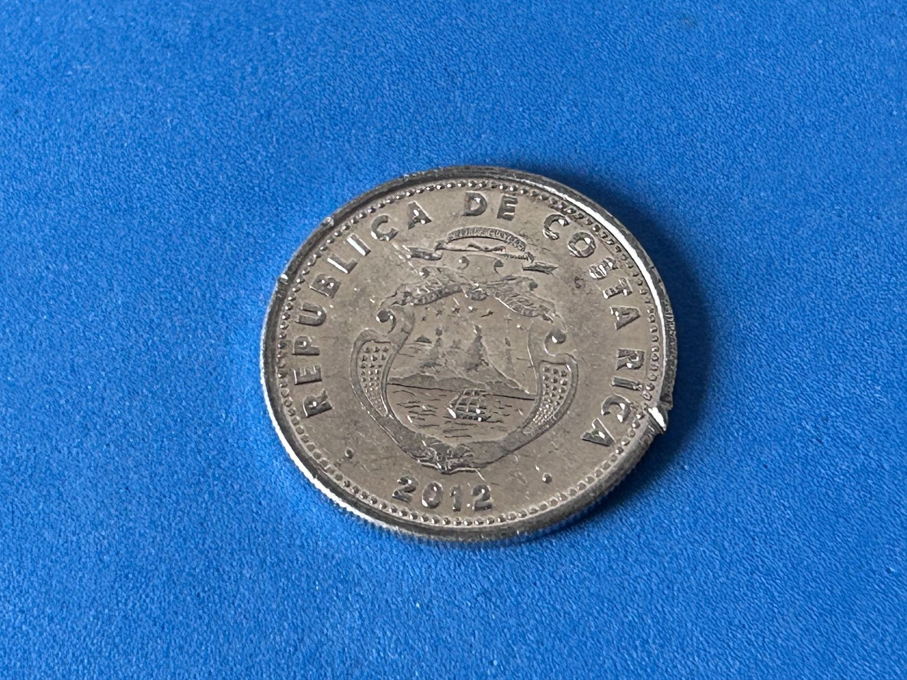 Alle Münzen: Costa Rica - 10 Colones 2012 – Gebraucht aus Corcelles NE von AJKader 3