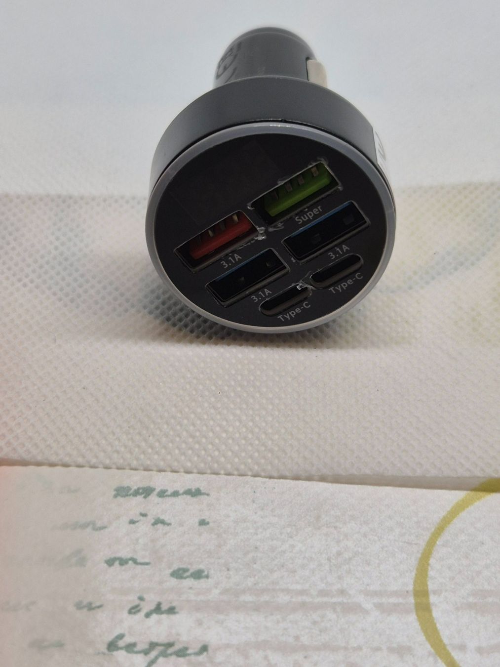 Caricabatterie: 4-Port-USB-Ladegerät mit LED-Anzeige – Nuovo e nell'imballaggio originale da Losone venduto da bal_gfp6 2
