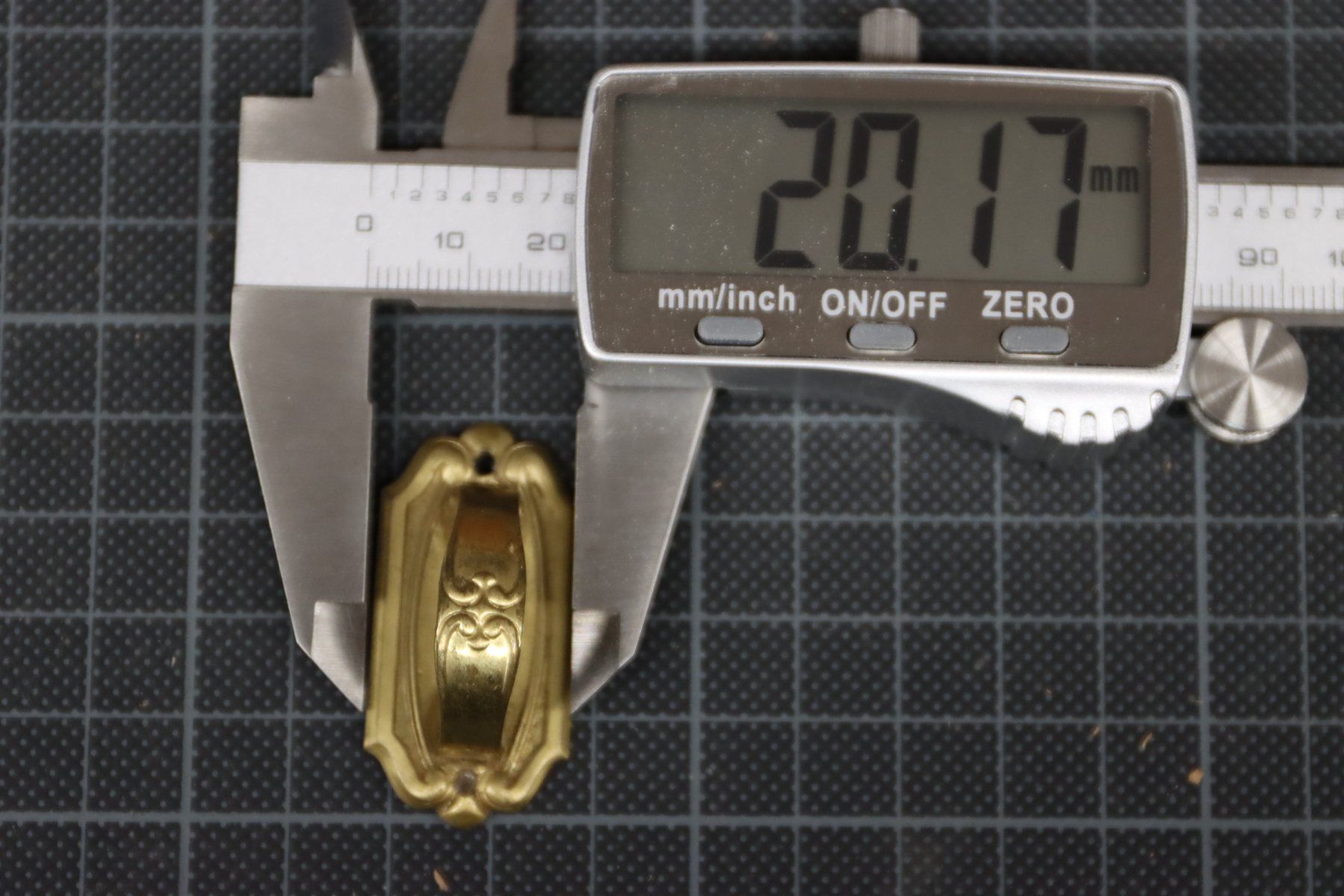 Ferramenta: Möbelgriff – Usato da Emmetten venduto da Super008 7