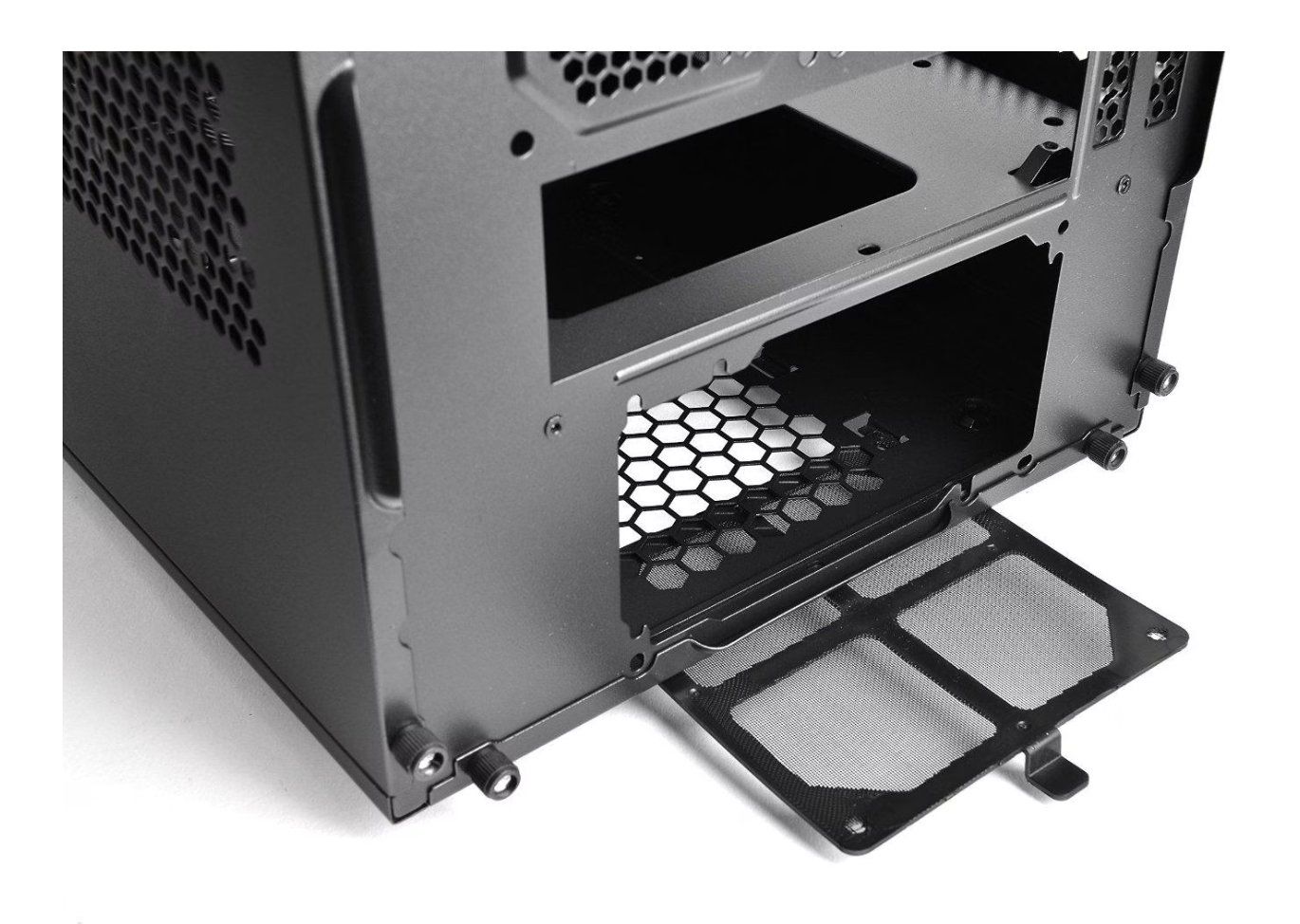Thermaltake Gehäuse: Thermalake Core v21 amazing vented case for high workloads – Gebraucht aus Lussy-sur-Morges von Erikroussel 8