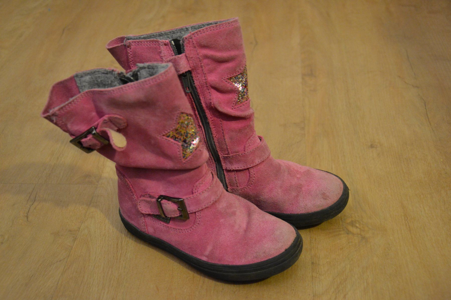 Schuhe für Mädchen: Winterschuhe / Winterstiefel Mädchen Gr. 27 – Gebraucht aus Münsingen von Mi-Lu