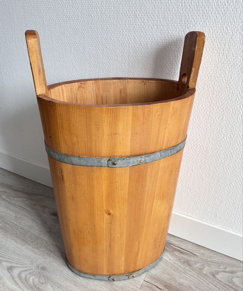 Altri mobili per ufficio: Vintage Eichen Schirmständer – Usato da Rickenbach b. Wil venduto da sunneschii_ 4