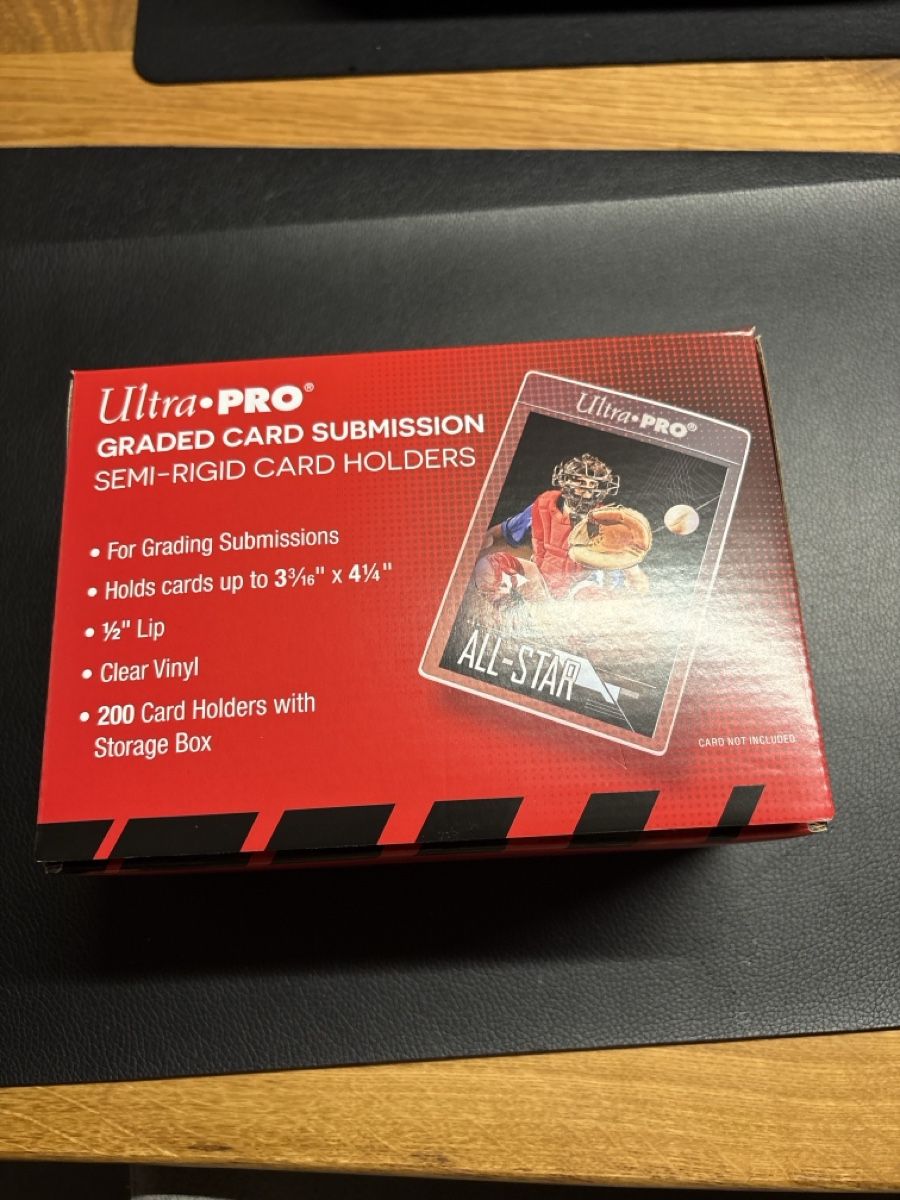 Cartoline: Ultra Pro Graded – Usato da Frutigen venduto da ska_5mpc