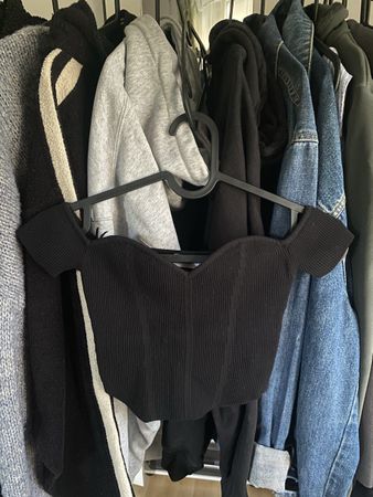 Schwarzes Top von Bershka, Grösse XS, neuwertig für Sommer
