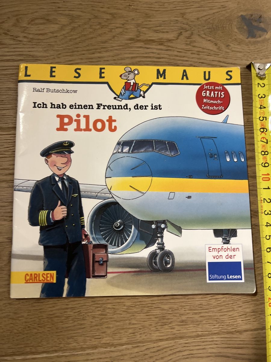 Libri: Lesemaus: Ich hab einen Freund, der ist Pilot! – Usato da Oensingen venduto da katepe