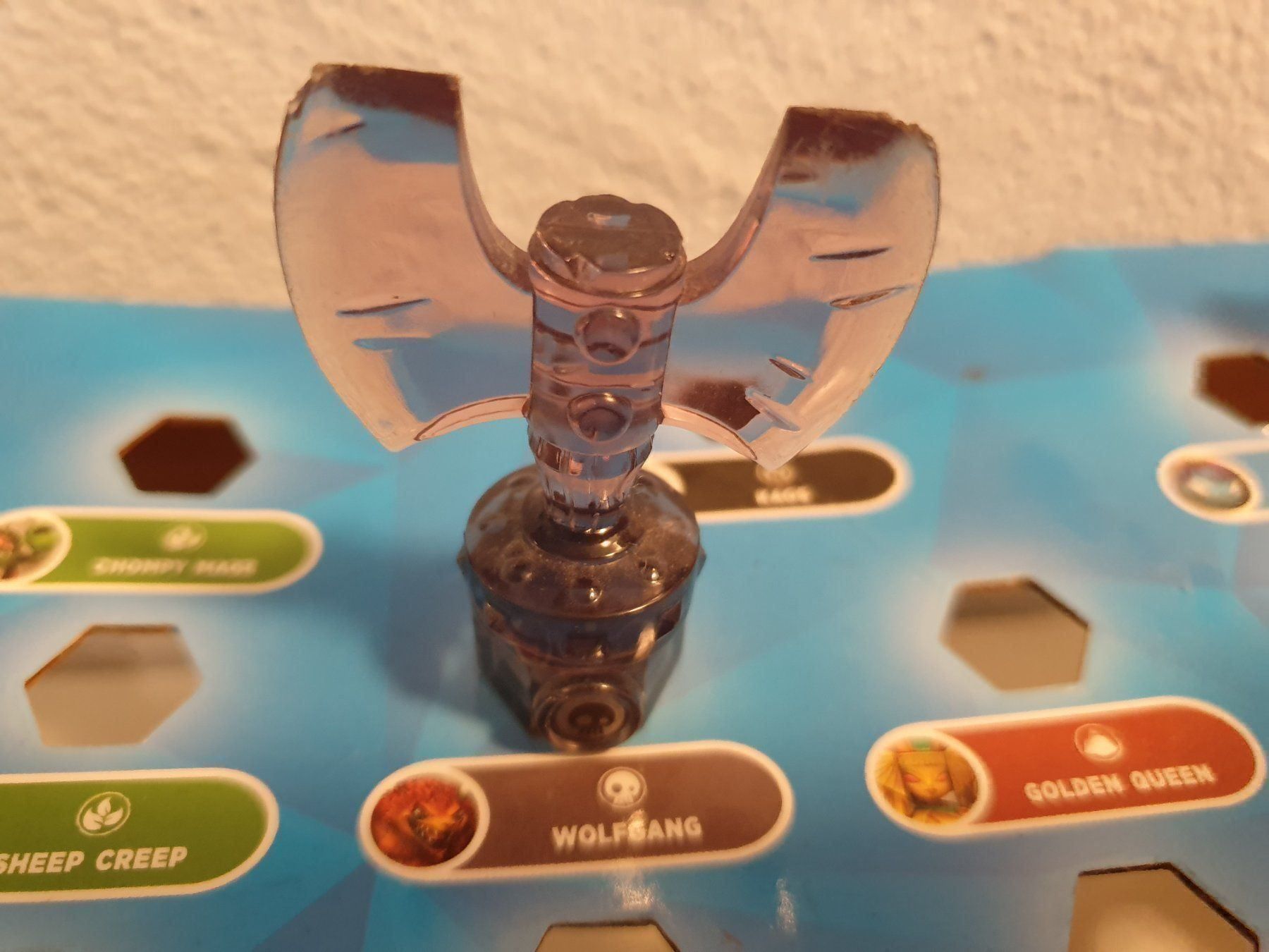 Statuette: Skylander Figur – Usato da Chur venduto da Mikymiki