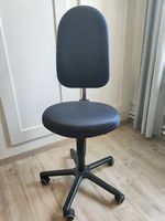 Bürostuhl blau mit Rollen höhenverstellbar