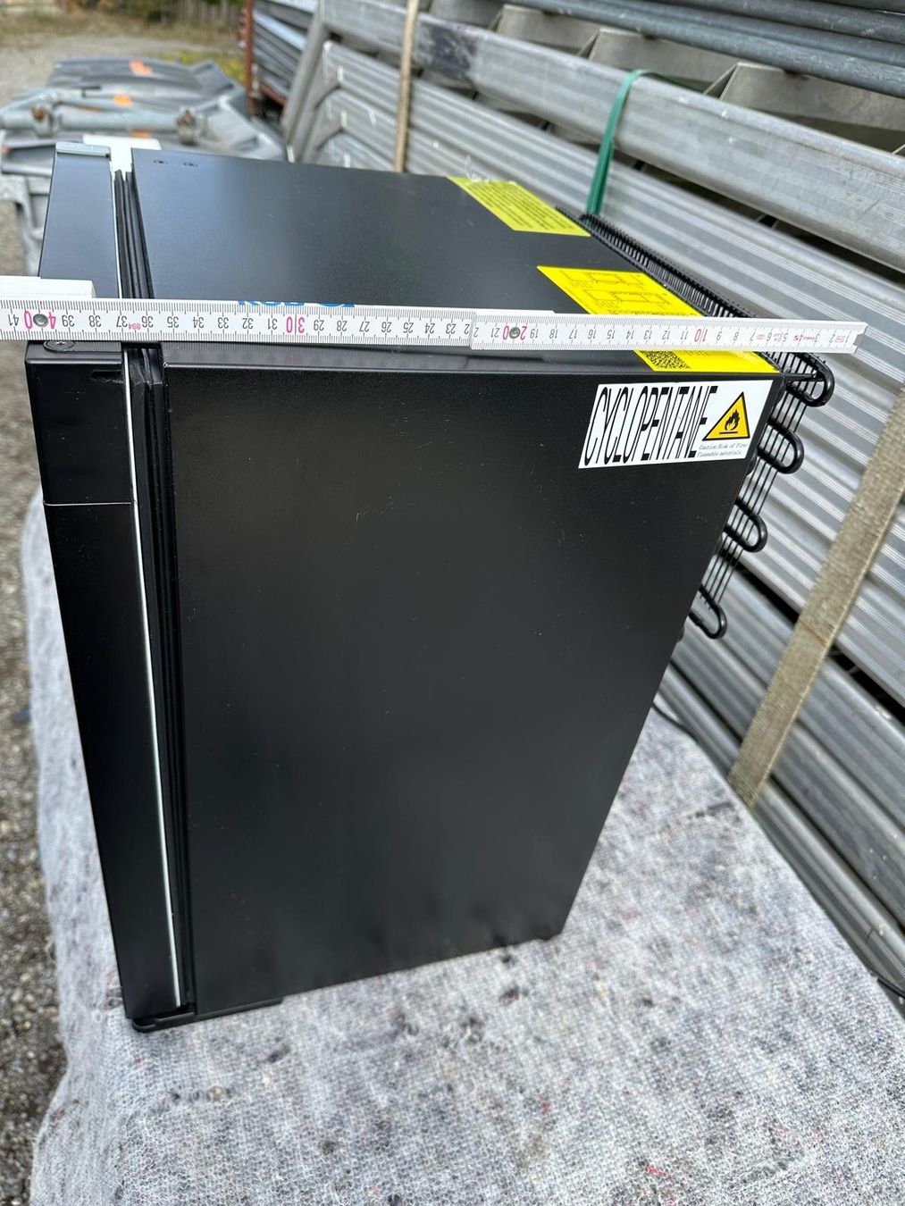Frigoriferi: Minibar Dometic RH 430 NTE – Usato da Spreitenbach venduto da Space_X 8
