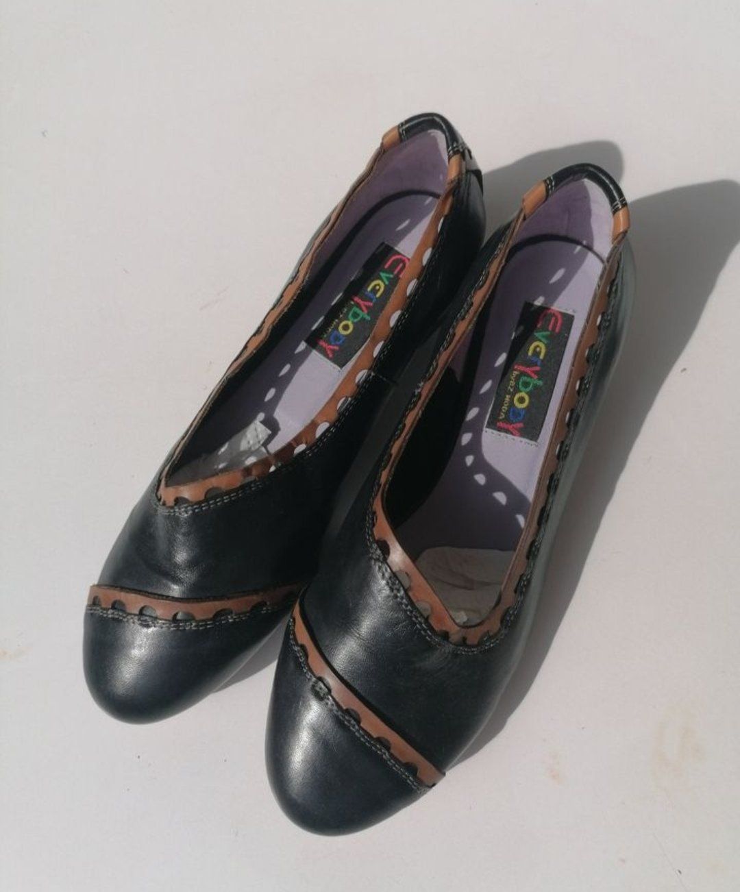 Damenschuhe: NEUE schwarz / braune ECHTE Lederballerinas / Gr. 39 – Neu und originalverpackt aus Susten von DL1989