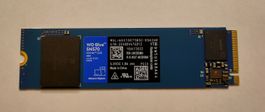 WD Blue SN570 NVMe SSD 1TB - CrystalDiskInfo=100%