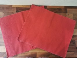 4 Stk. rote Manchester Tischset / Platzset / Unterdecken