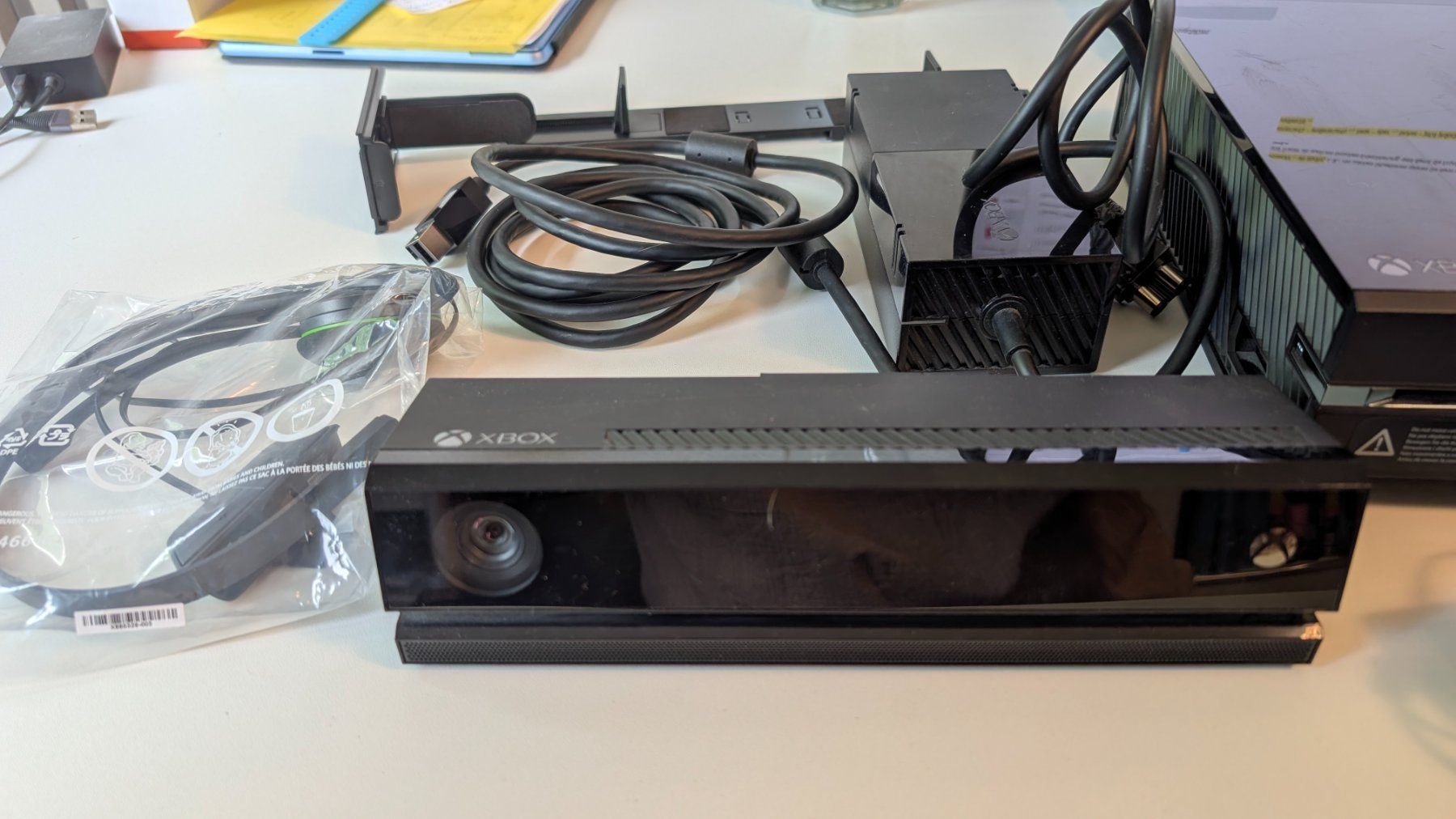 Microsoft Console: Xbox One 500 GB + 5 TB Festplatte, Kinect, 2 Controller & OV – Usato da Amriswil venduto da PatiSun 3