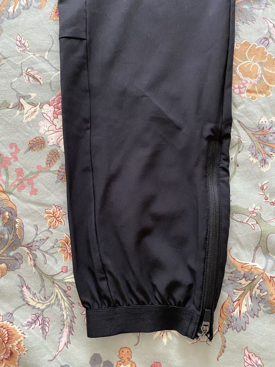 Fila Pantaloni: Damen Sporthose Fila – Nuovo (secondo la descrizione) da Ennenda venduto da mar_kz98 1