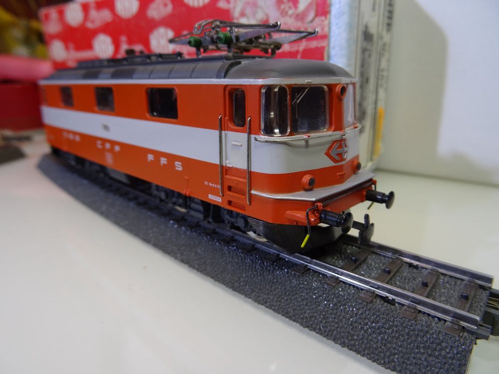 ROCO HO 04178 D locomotive électrique Re 4/4 10104 SBB-CFF-FFS EUR 150