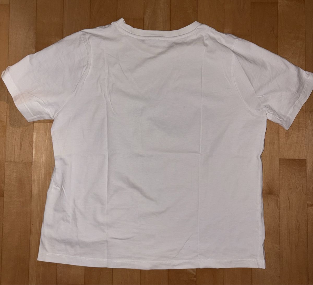 Mango T-shirts: Mango – D'occasion à Gockhausen par hanadalageorgos 1