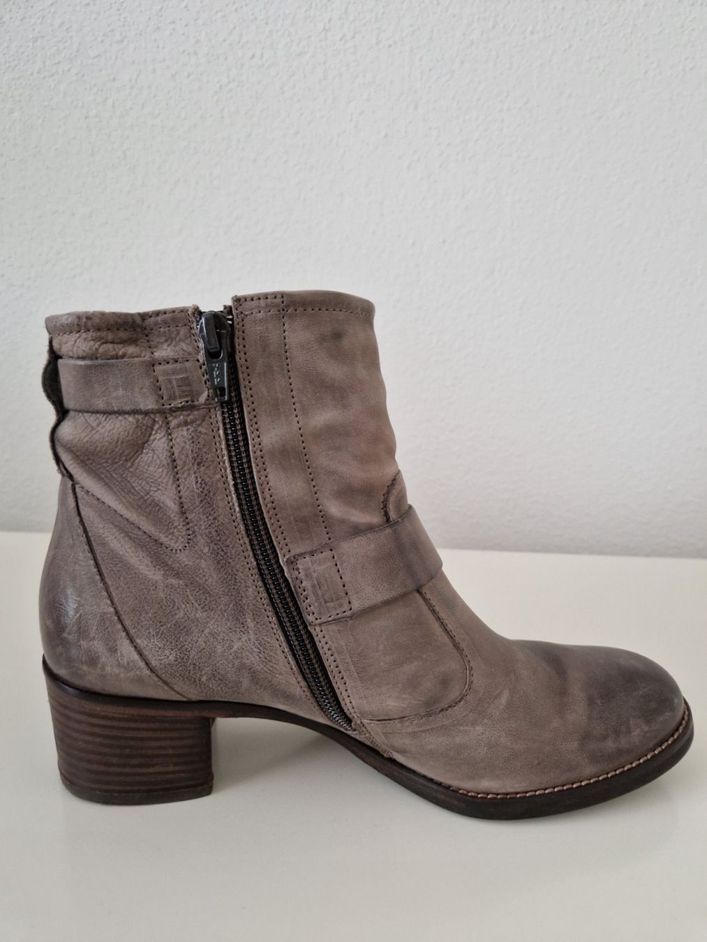 Paul Green Scarpe da donna: Stiefelette von Paul Green – Usato da Wettingen venduto da kruemi 1
