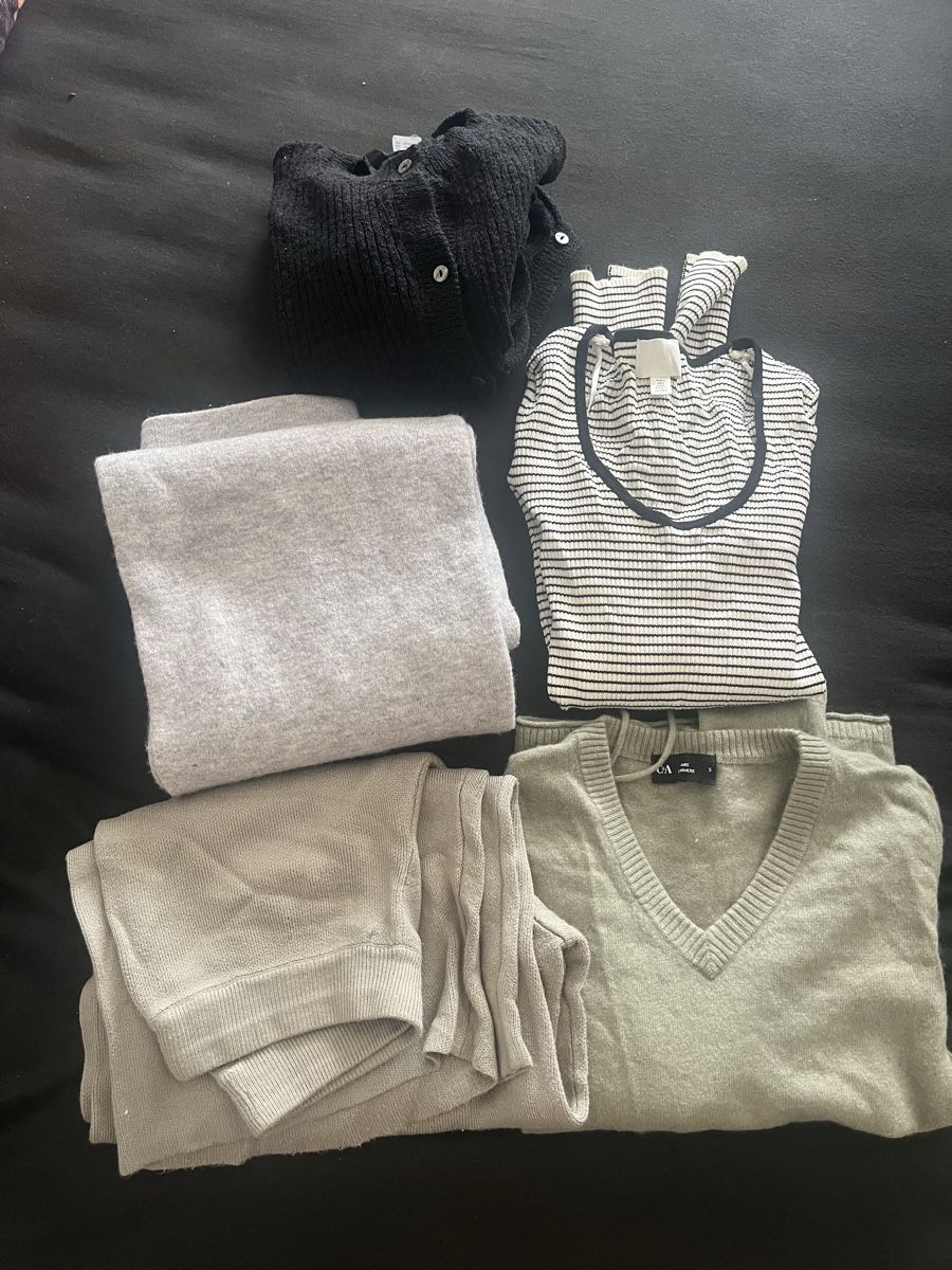 Lotti di vestiti: Kleidungspaket Damen Pullover Hosen – Usato da Olten venduto da sae_82z2 6
