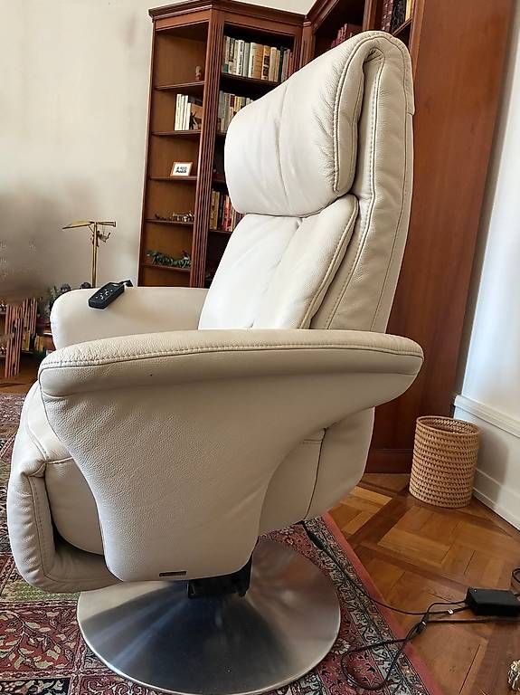 Himolla Poltrone: Fateuil Relax Himolla – Usato da Trélex venduto da Elpibe