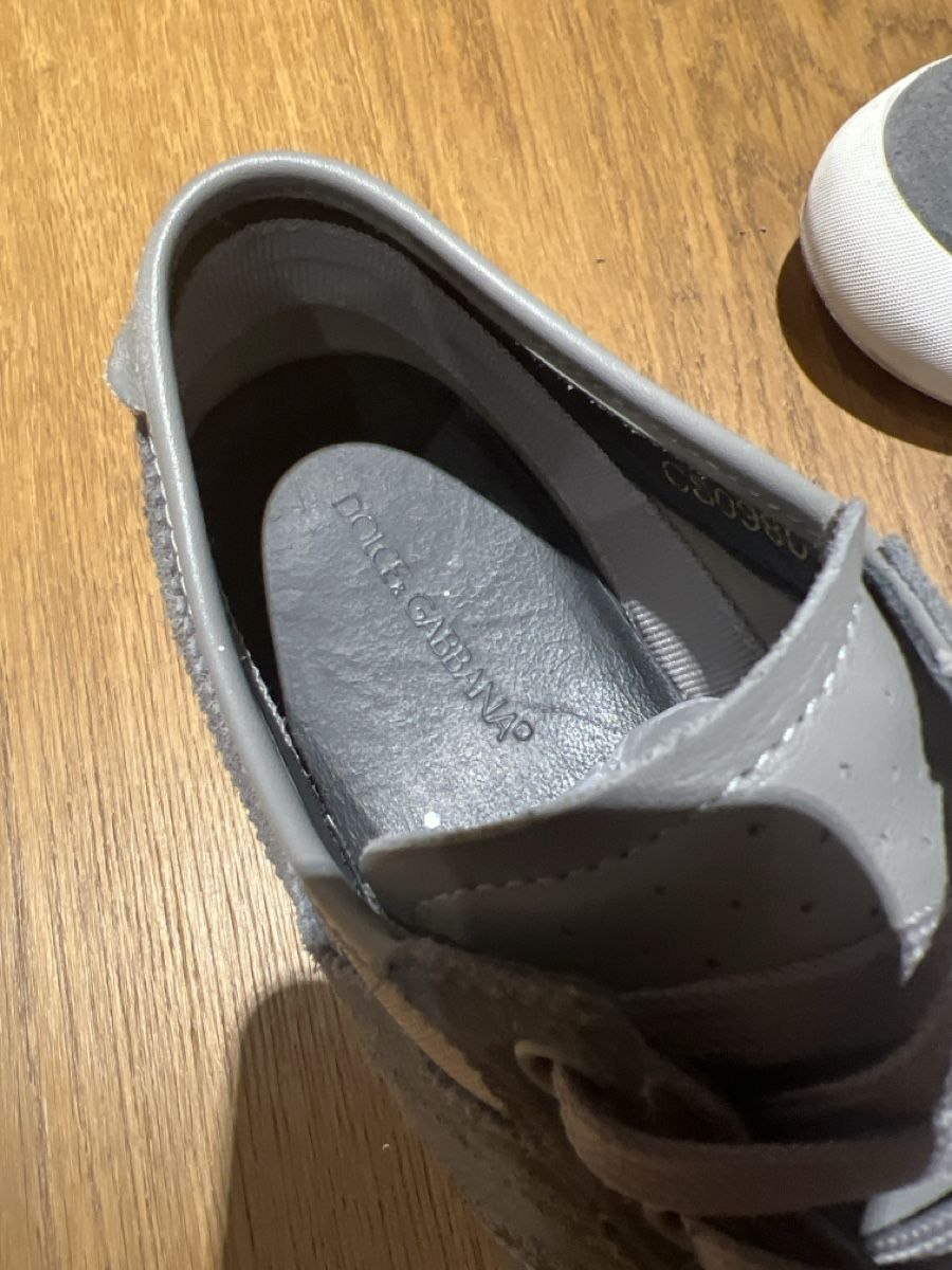 Dolce & Gabbana Chaussures hommes: Baskets Dolce Gabbana original grises, taille 42 – D'occasion à Morges par Alexys23 2