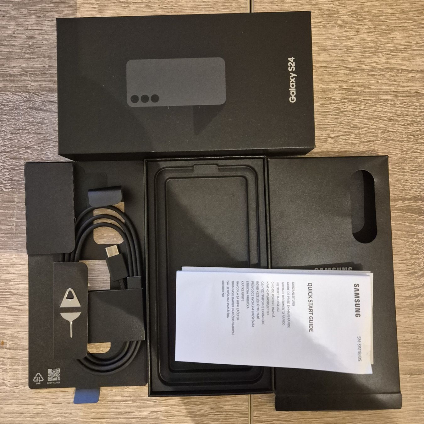 Samsung Telefoni cellulari / Smartphones: Samsung Galaxy S24 5G – Usato da Weiach venduto da ZHmakitiAG 7