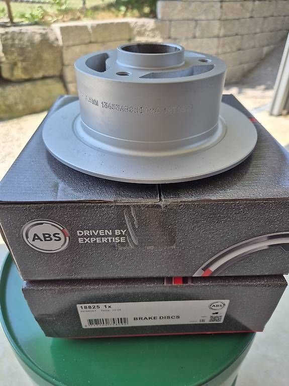Renault Alle Autoersatzteile: Renault Twizy Bremsscheibe Vorne – Neu und originalverpackt aus Hugelshofen von Rogoli 1