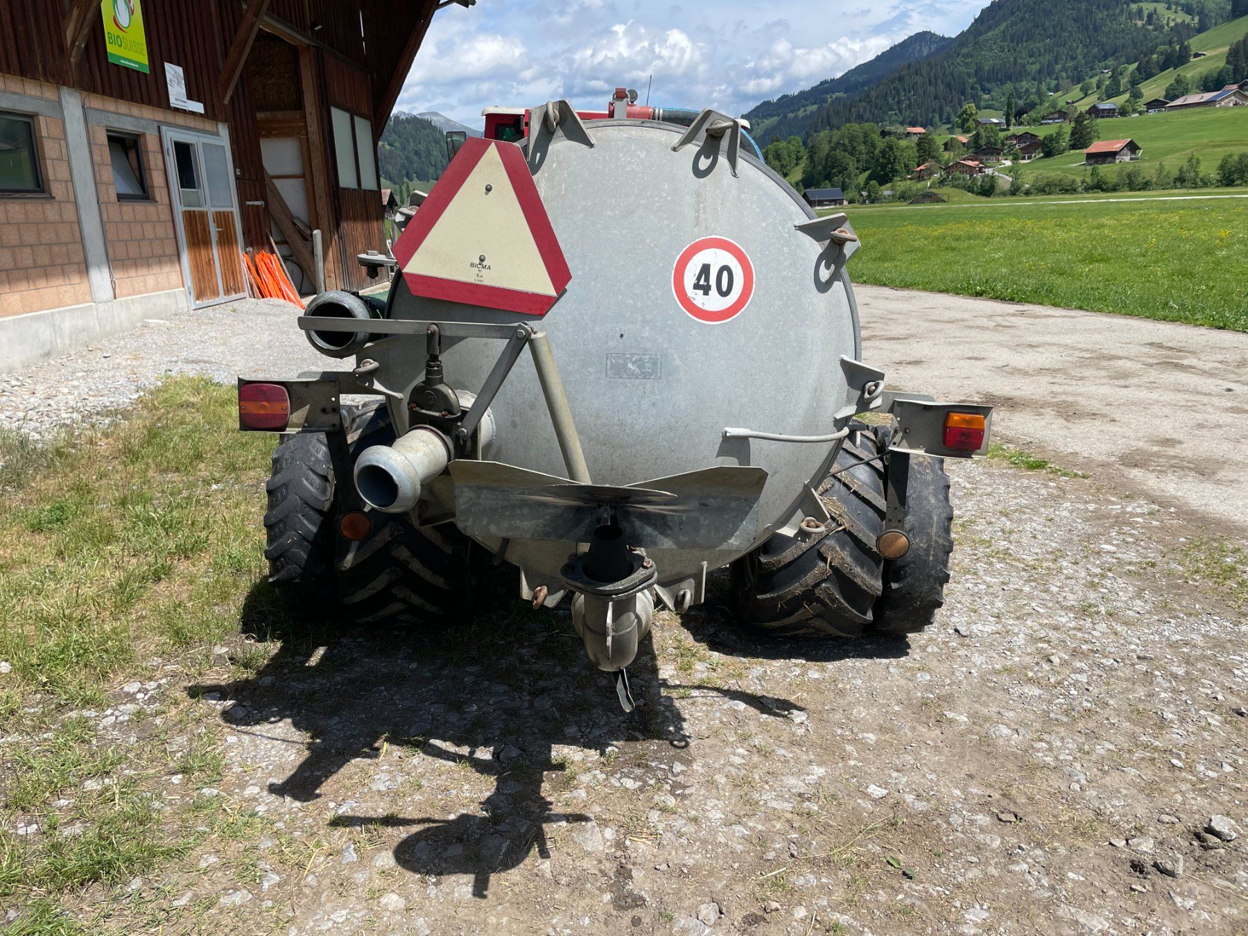 Gülleaufbereitung: Güllefass 3m2 Aufbaufass Aebi – Gebraucht aus Blankenburg von Lylasugus 1