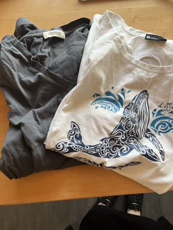 2 T-Shirts Crossley und L'effe grau weiss guter Zustand