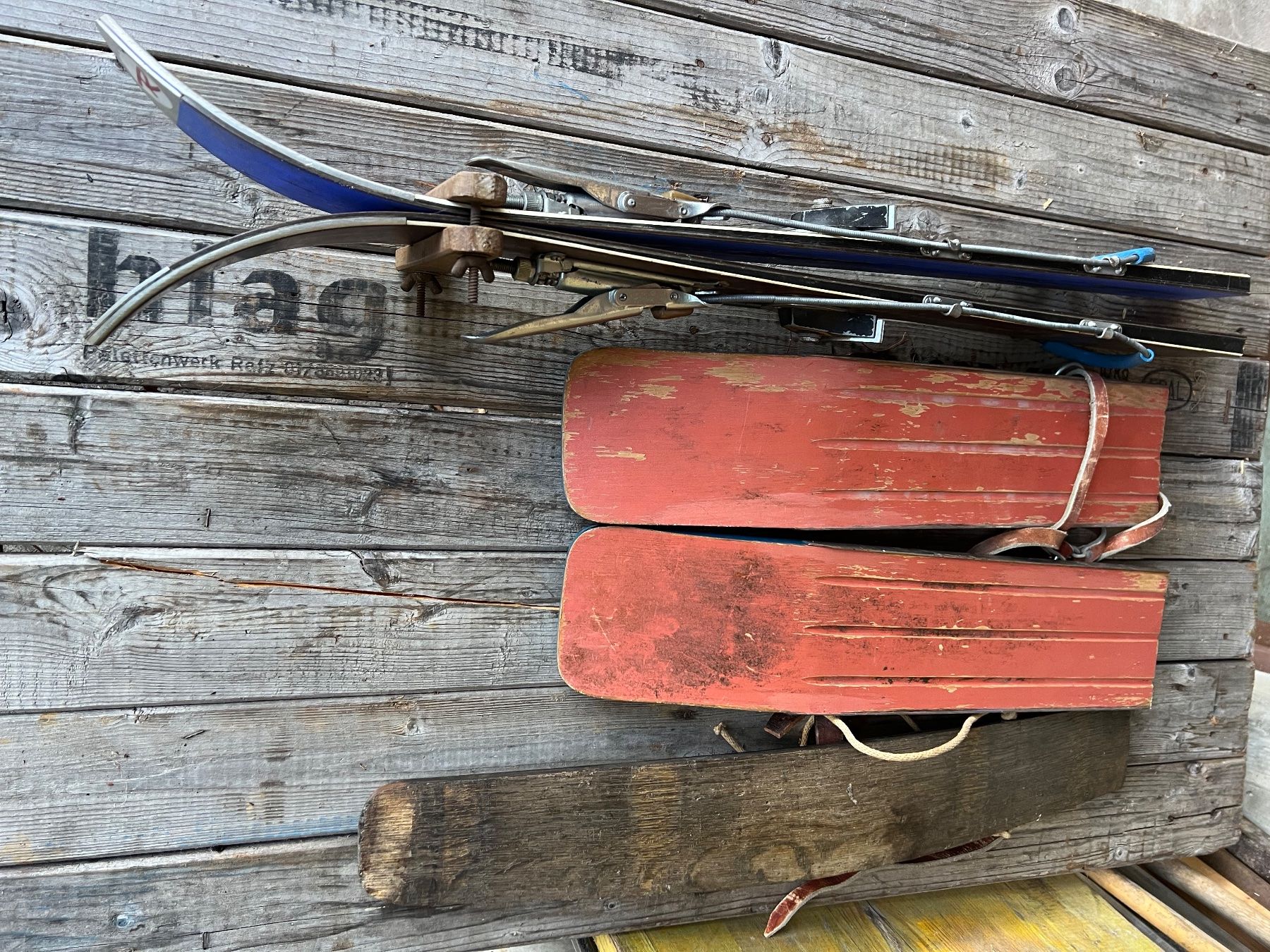 Sci: Alte Skischuhe – Usato da Gebenstorf venduto da Secondtronik 5