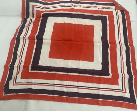 Seiden Foulard 🌸