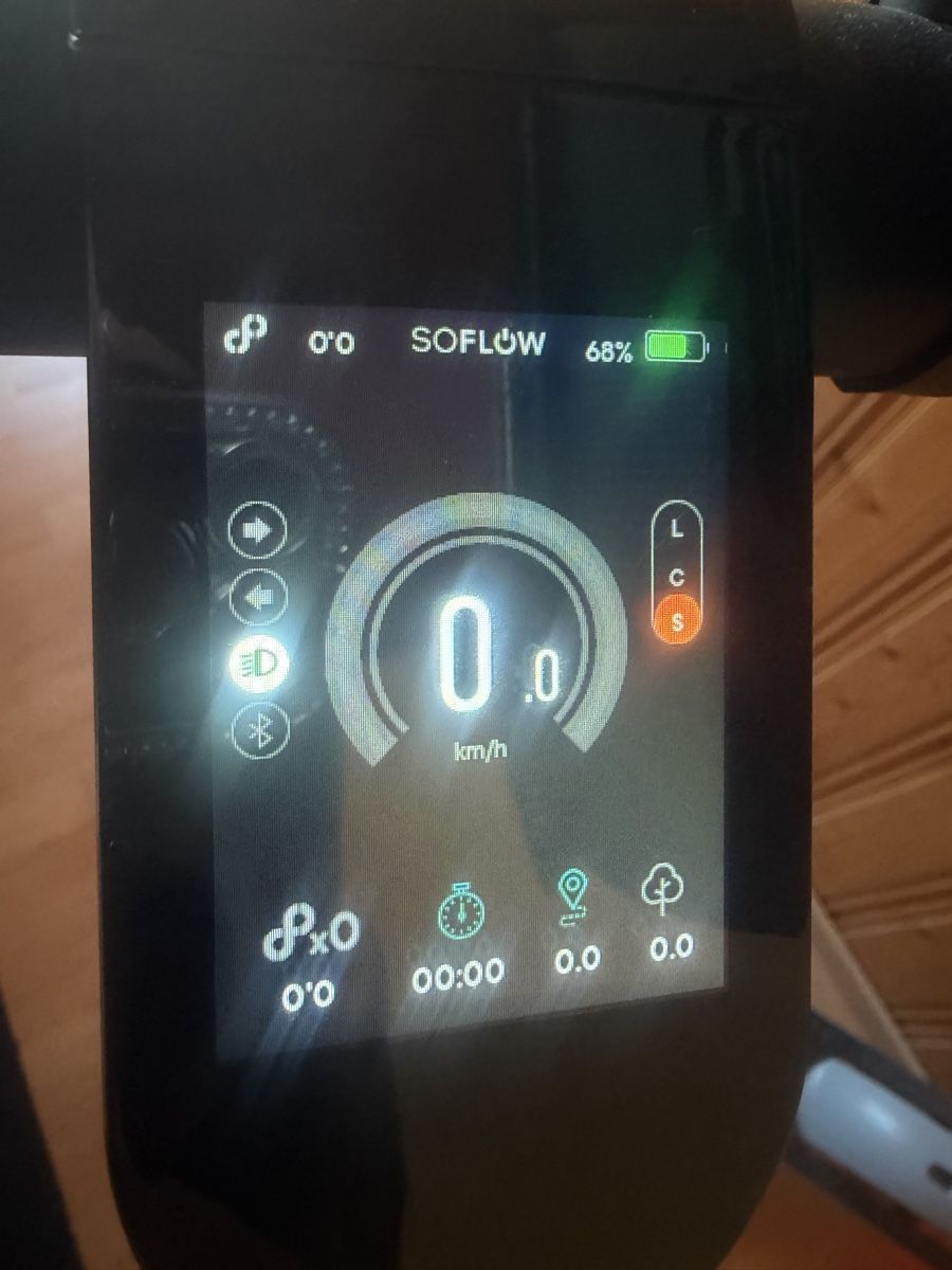 Scooters: SoFlow SO One Occasion – Neu (gemäss Beschreibung) aus Staad SG von pri_xnl8 2