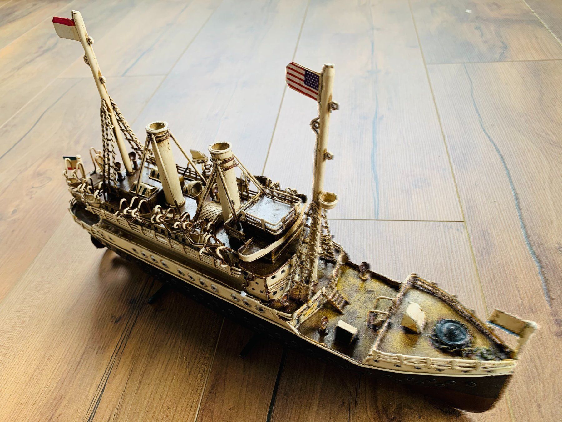 Kit di modellismo & Modellini statici: Modellbau HANDMADE 1:20 MARKLIN 37cm XXL – Nuovo e nell'imballaggio originale da Bergdietikon venduto da shopAgent 5