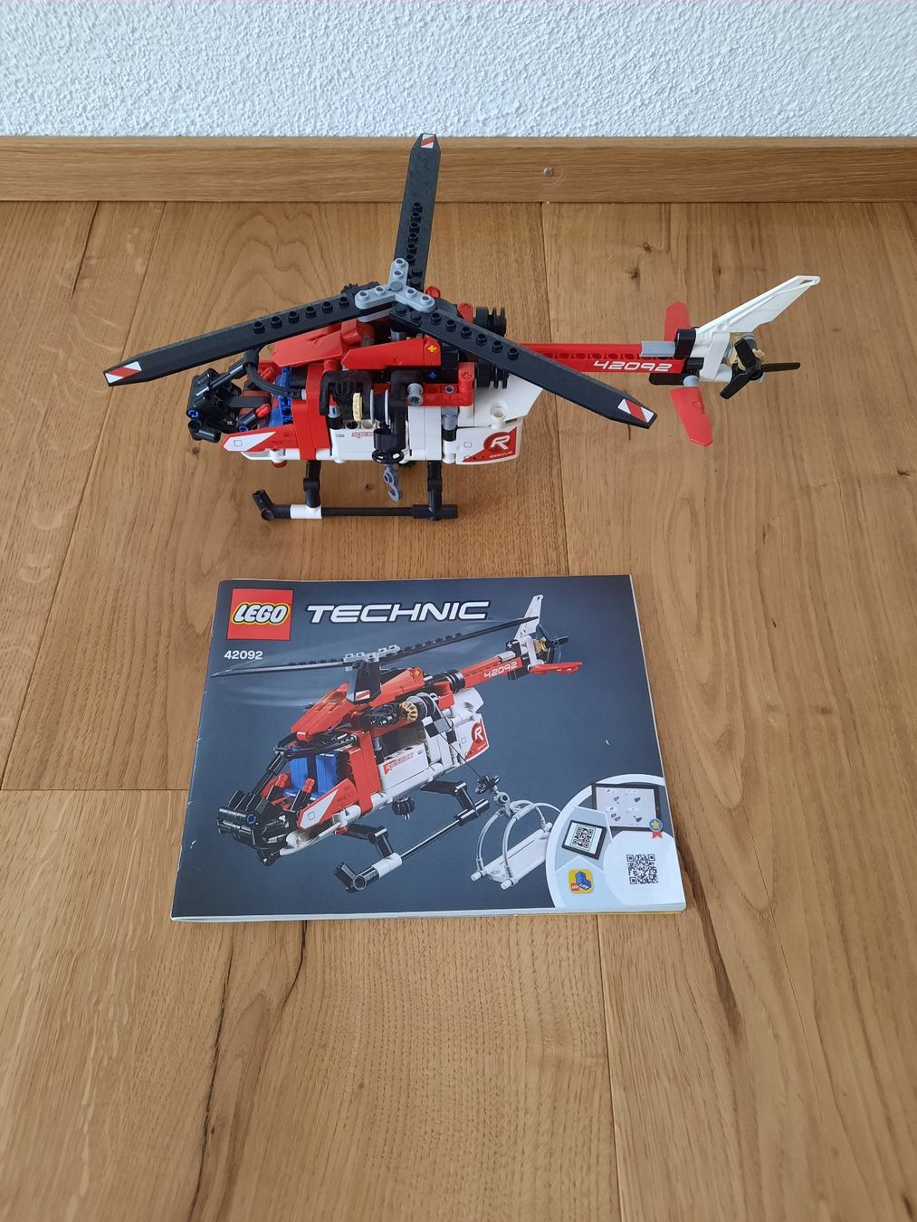 Lego Kit di costruzioni: Lego Technic 42092 - Rettungshubschrauber – Usato da Altnau venduto da willpower71 2