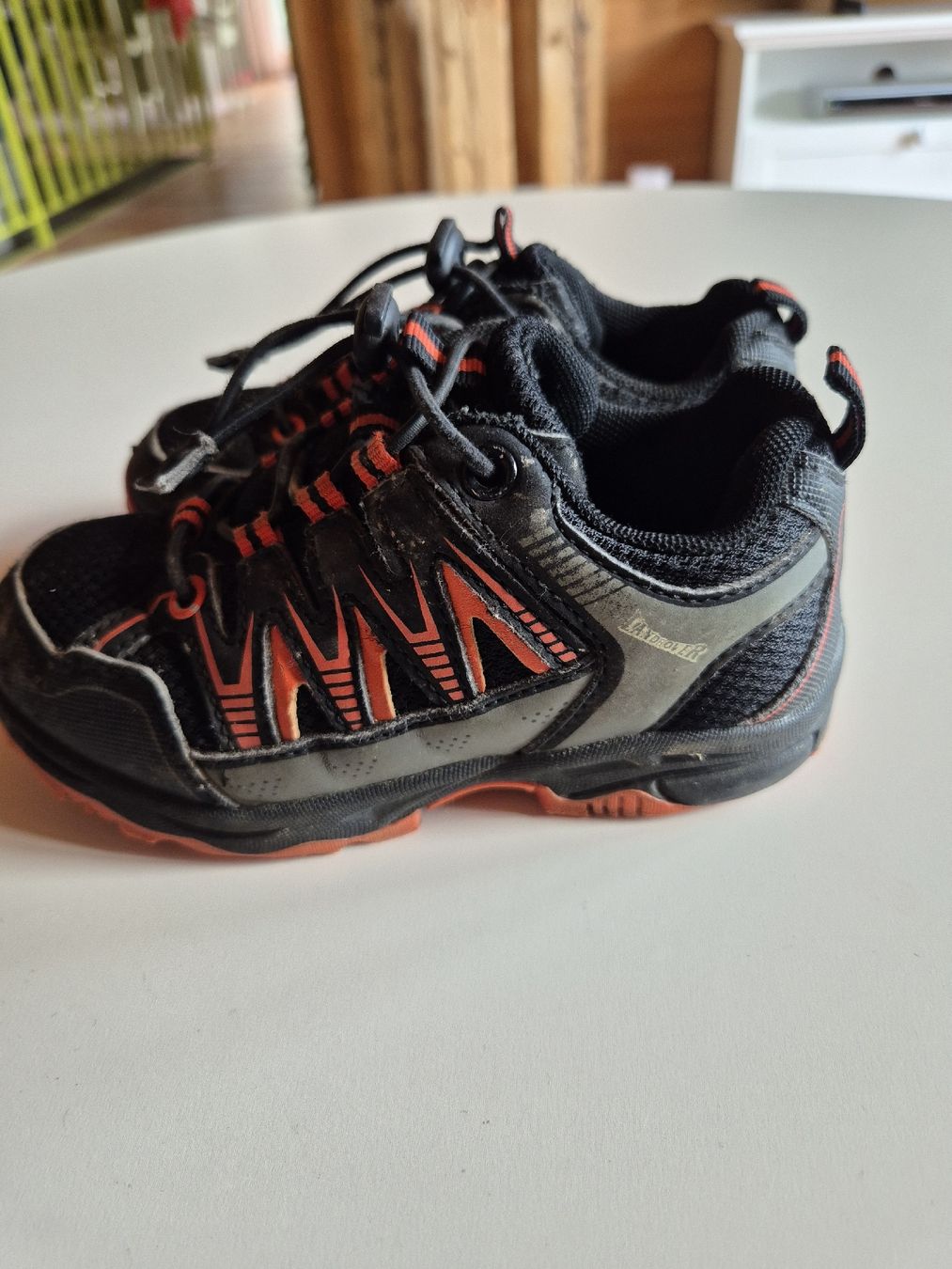 Scarpe per ragazzi: Trekkingschuhe Kinder 27 – Usato da Wynigen venduto da La_Talpa 2