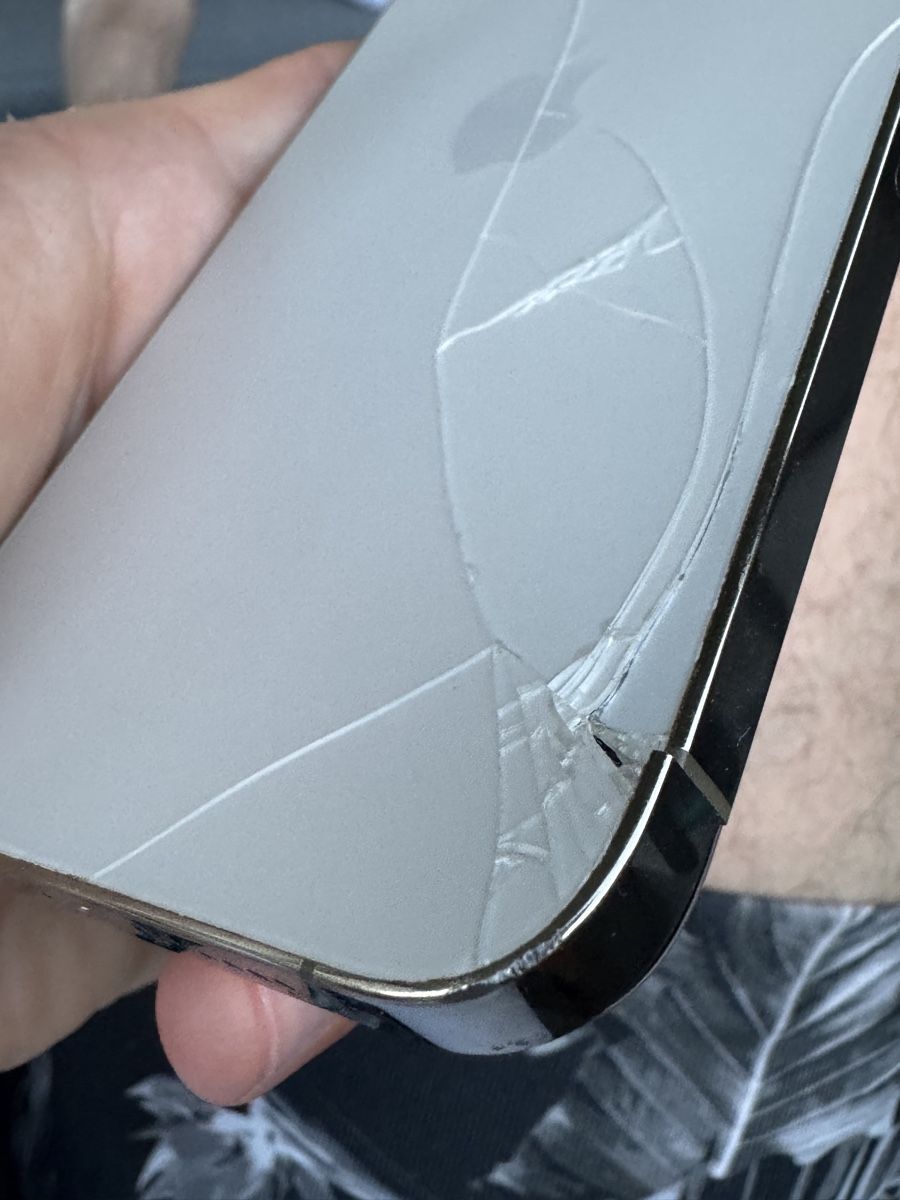 Apple Telefoni cellulari / Smartphones: iPhone 12 Pro Max defekt Schaden Glas Display Apple – Usato da Schlieren venduto da Eldi84 3