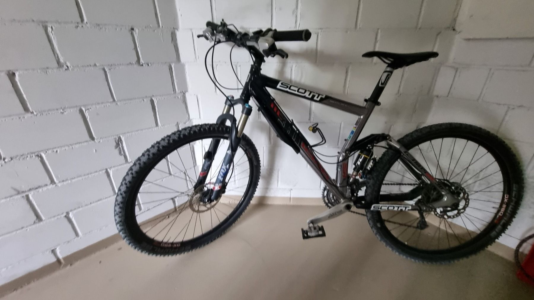 Scott Biciclette: Scott Genius MC 30 Fully – Usato da St. Gallen venduto da karkue
