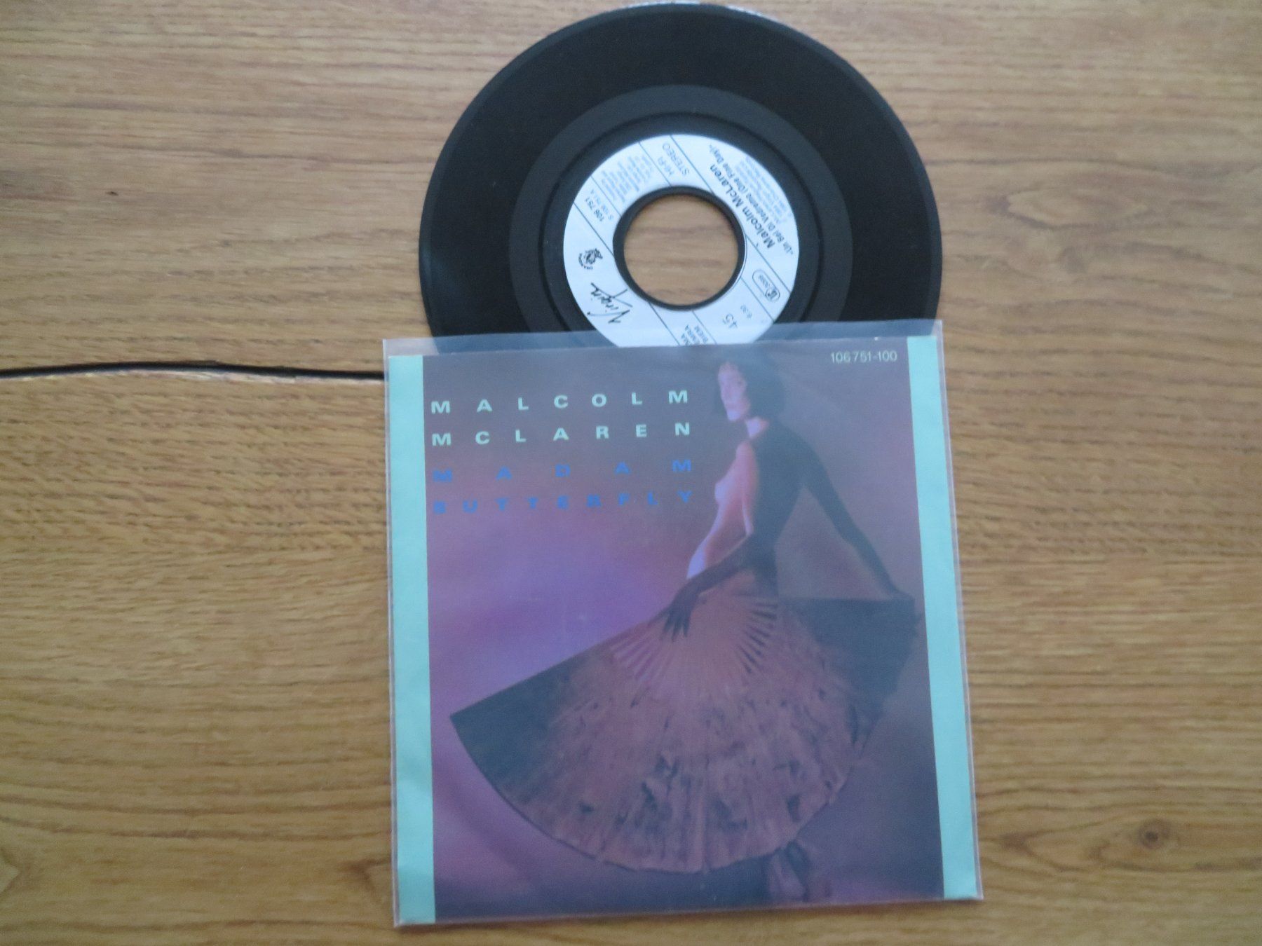 Dischi in vinile: Malcolm McLaren - Madam Butterfly - Vinyl Single 7" – Nuovo (secondo la descrizione) da Zürich venduto da max_cp5f