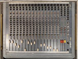 Table de mixage Soundcraft Spirit Live