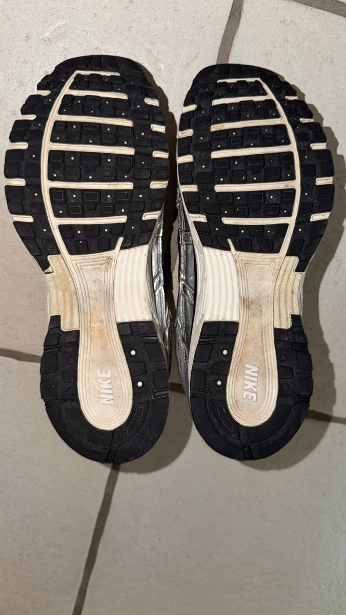 Nike Scarpe da uomo: Nike P-6000 Sneaker Silber - Grösse 38 – Usato da Bern venduto da oaicu 4