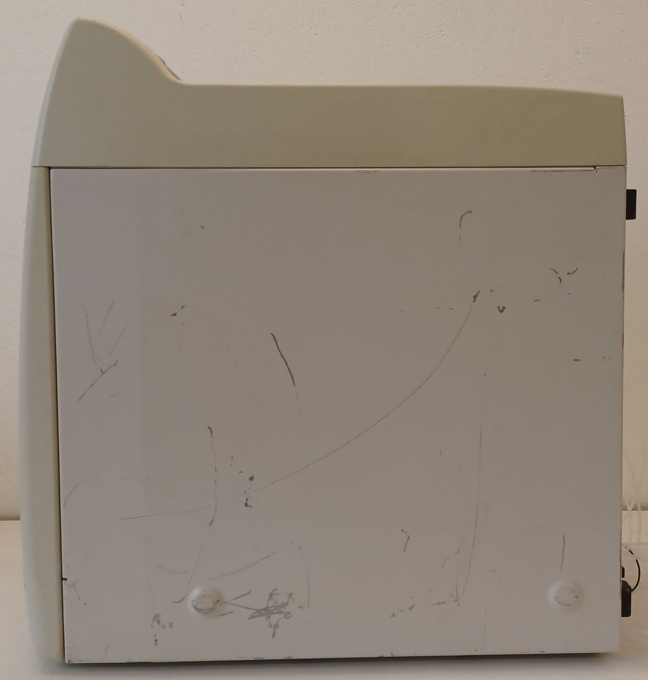 Accessori da laboratorio: Dionex ICS-2000 Ion Chromatography System – Difettoso da Niederdorf venduto da LeptonAG_Labor 3