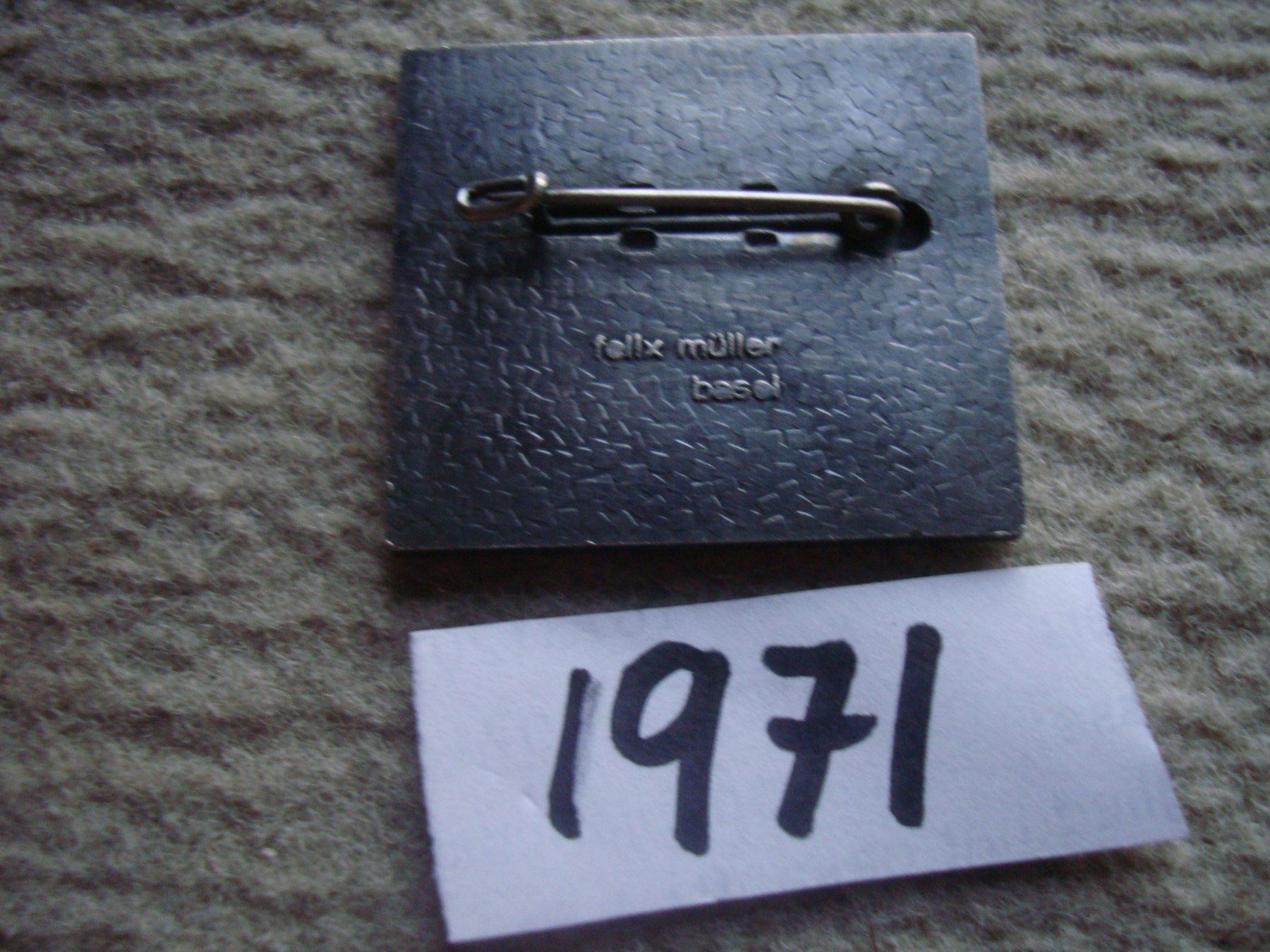 Basler Placchette & Badge: Basler Plakette 1971 Silber – Usato da Arlesheim venduto da printz01 1